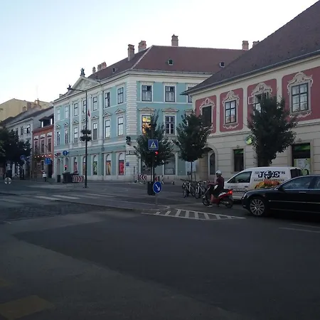 édes Kis Garzon Homestay szállás *