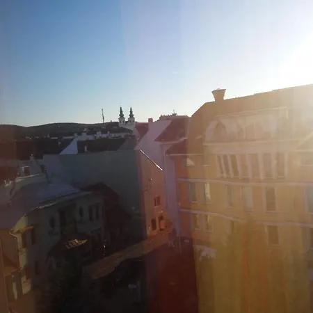 Homestay szállás édes Kis Garzon *